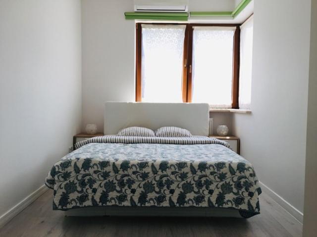 Appartement 3 Aircon With Free Parking, Balcony Walking Distance Old Town