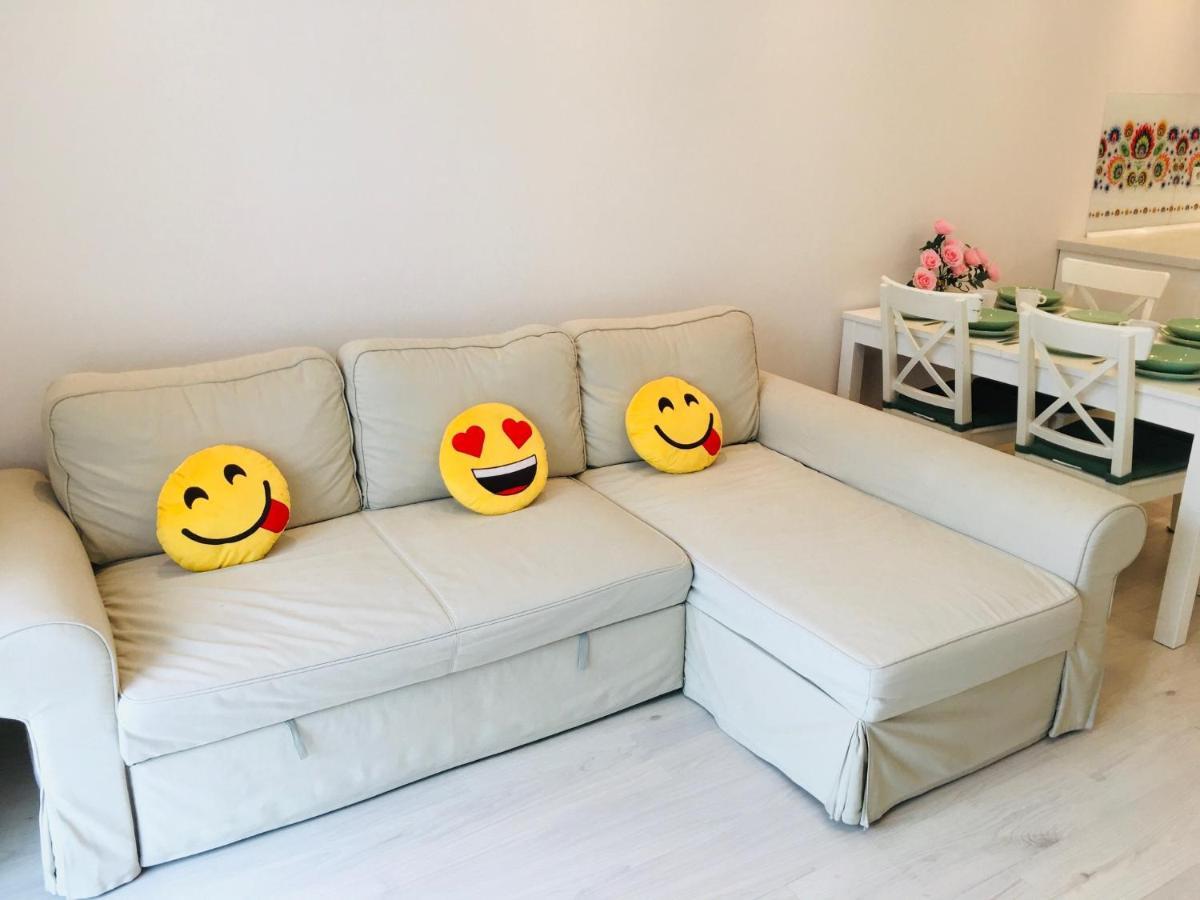 Appartement 3 Aircon With Free Parking, Balcony Walking Distance Old Town
